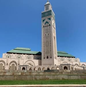 Meet your Posher, Helen